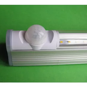 LED svítidlo T8, IP44, 150cm, 26W, NW, PIR