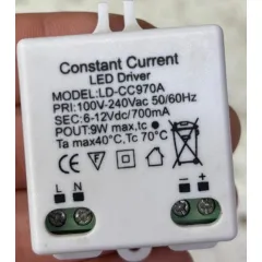 Proudový zdroj pro LED svítidla, 240V/6-12V DC, 700mA